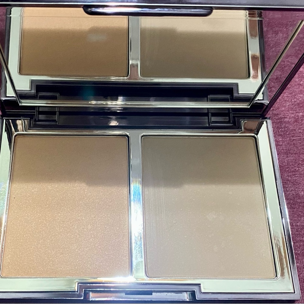 Wayne Goss Radiance Boosting Face Palette Light Gold